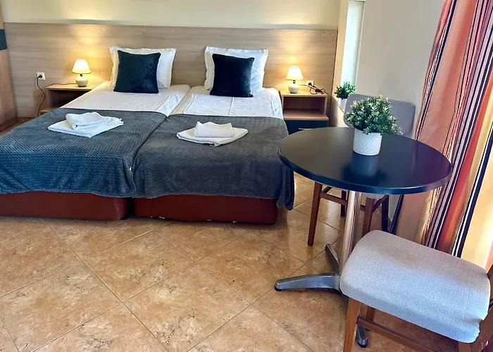 пасат Солнечный берег